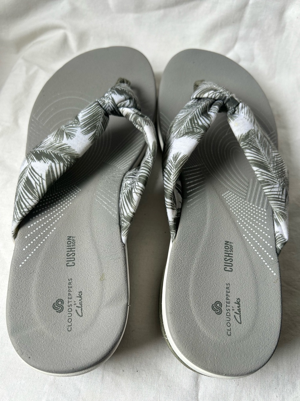 CLOUDSTEPPERS by Clarks Arla Glison Sandals - Picture 6 of 7